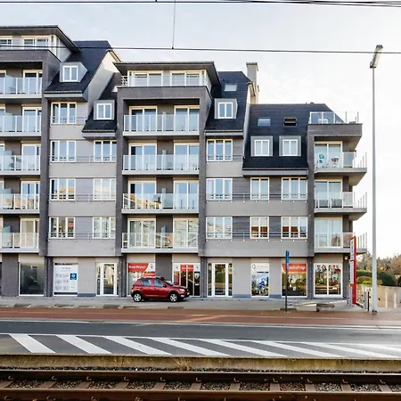 Apartment Aime 303 *